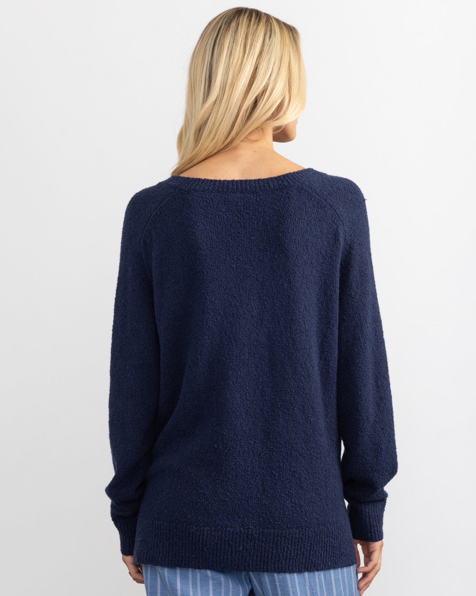 Tunic Vee in Navy