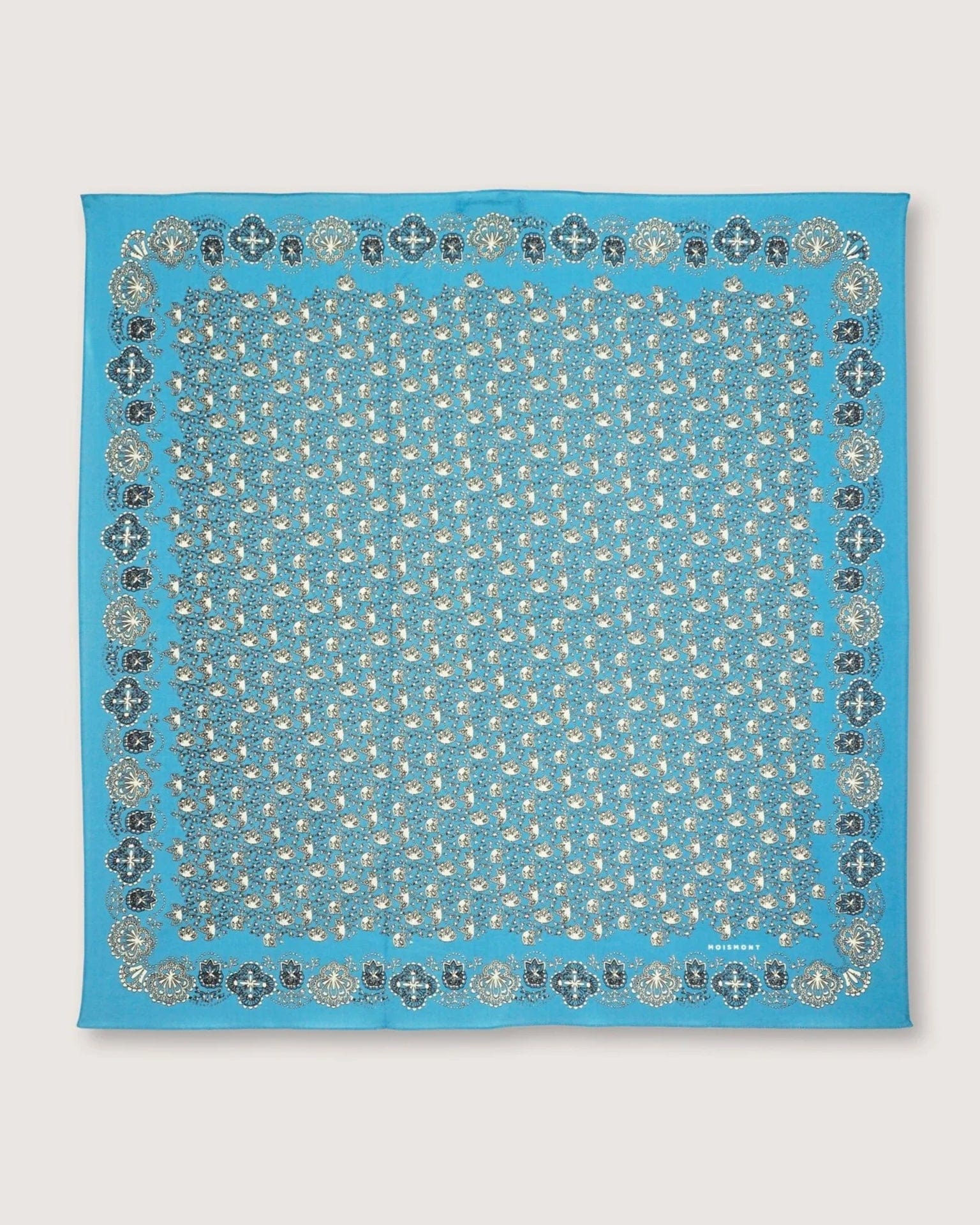 Bandana No 675 in Cloud