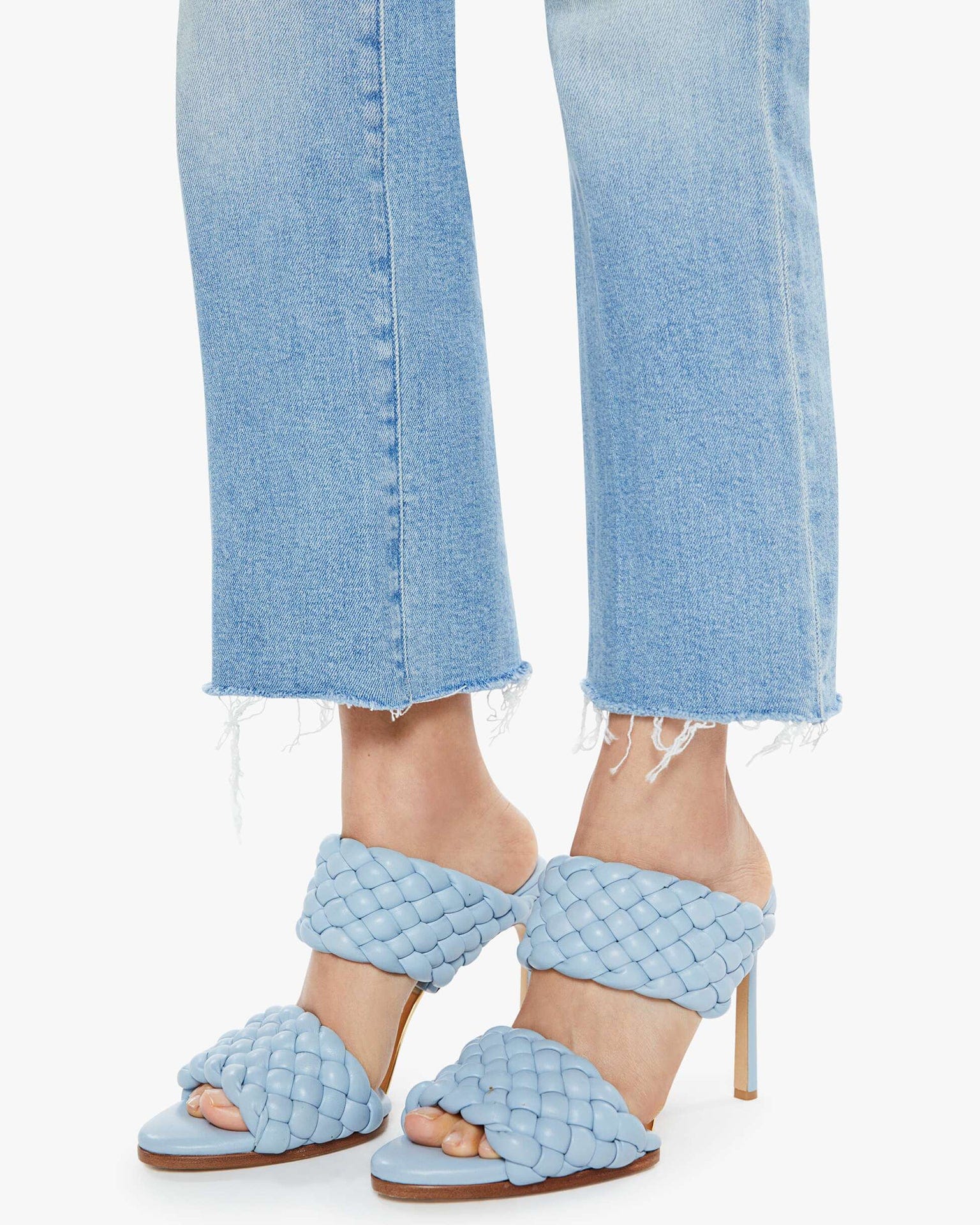 The Kick It Ankle Fray in Can You Dig It