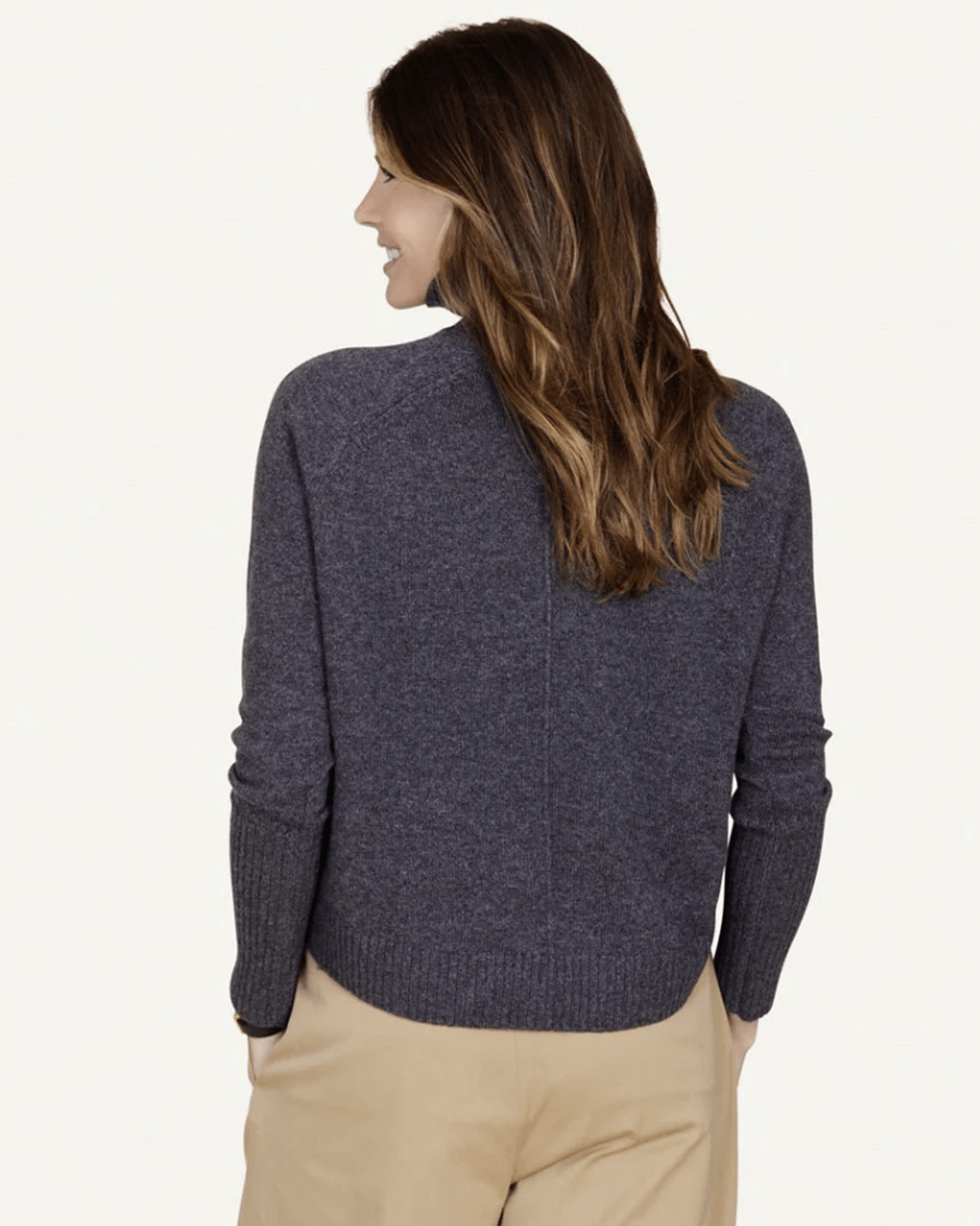 Sloane Cashmere Turtleneck in Flannel