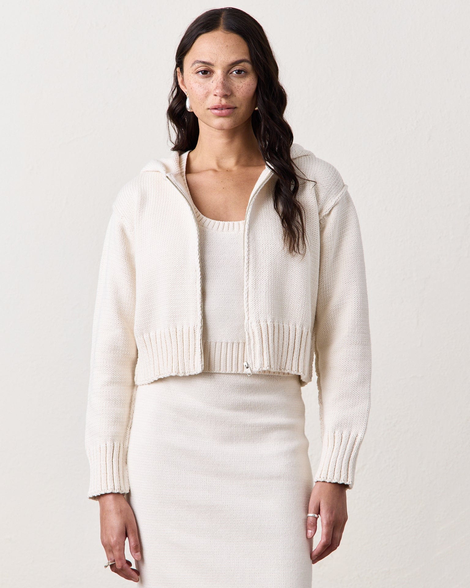 Mills Zip Hooded Sweater in Natural