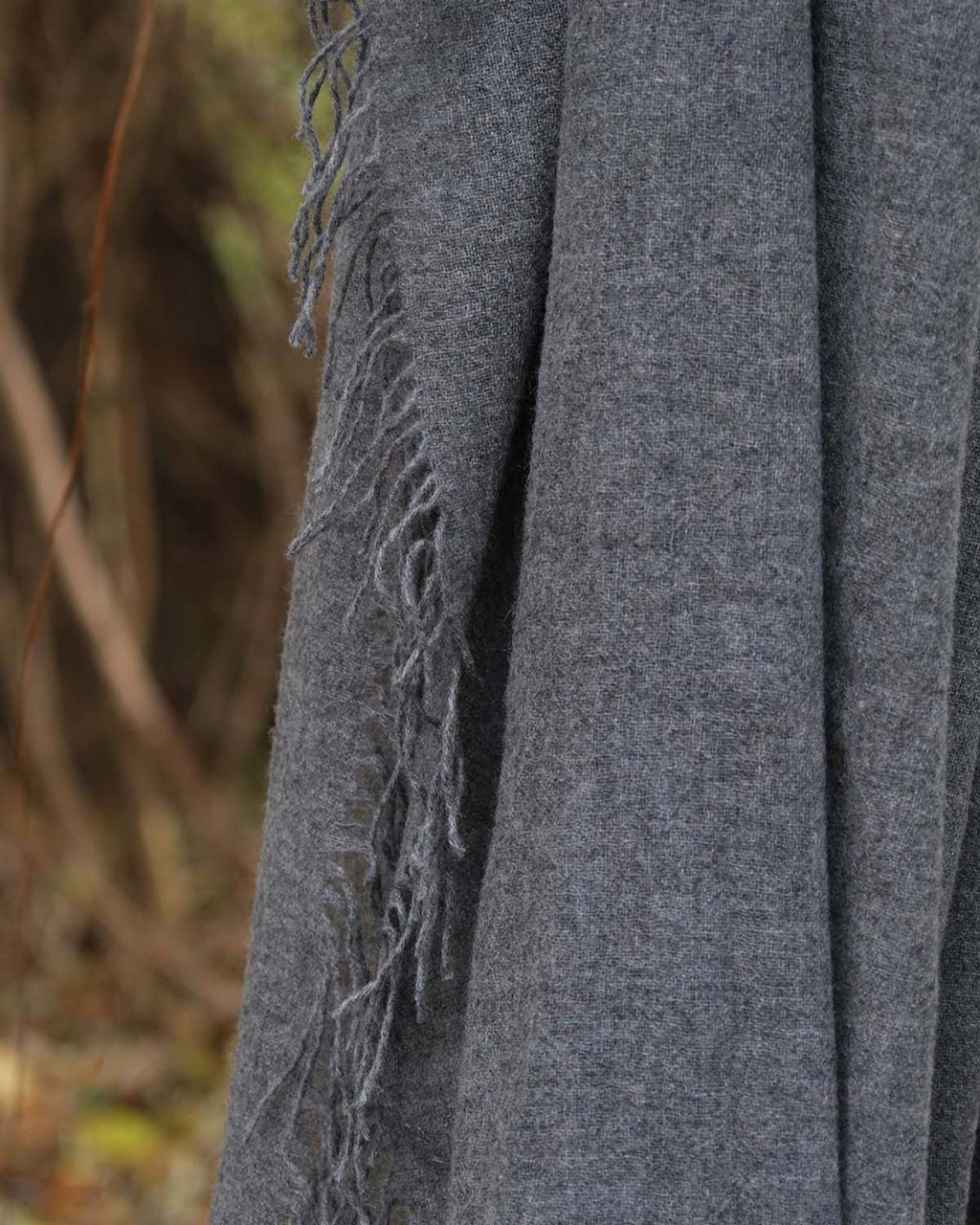 Cashmere Wrap in Dark Grey