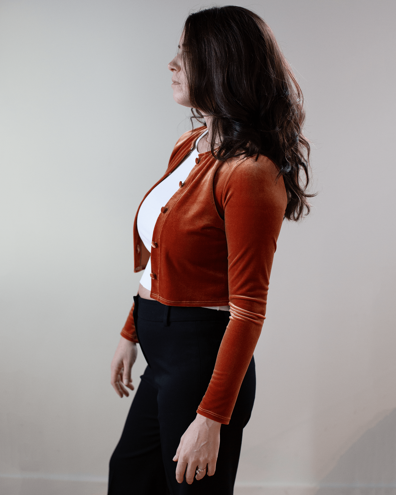 Classic Cardi Velvet in Amber