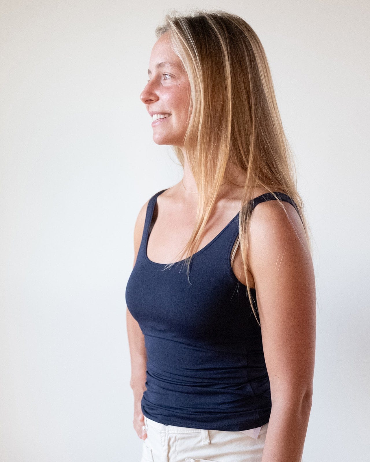 Del Low Back Tank in Navy