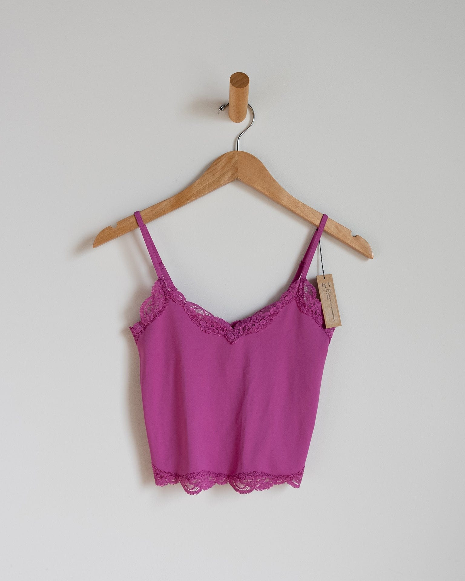 Del w/ Lace Cropped Cami in Wild Rose