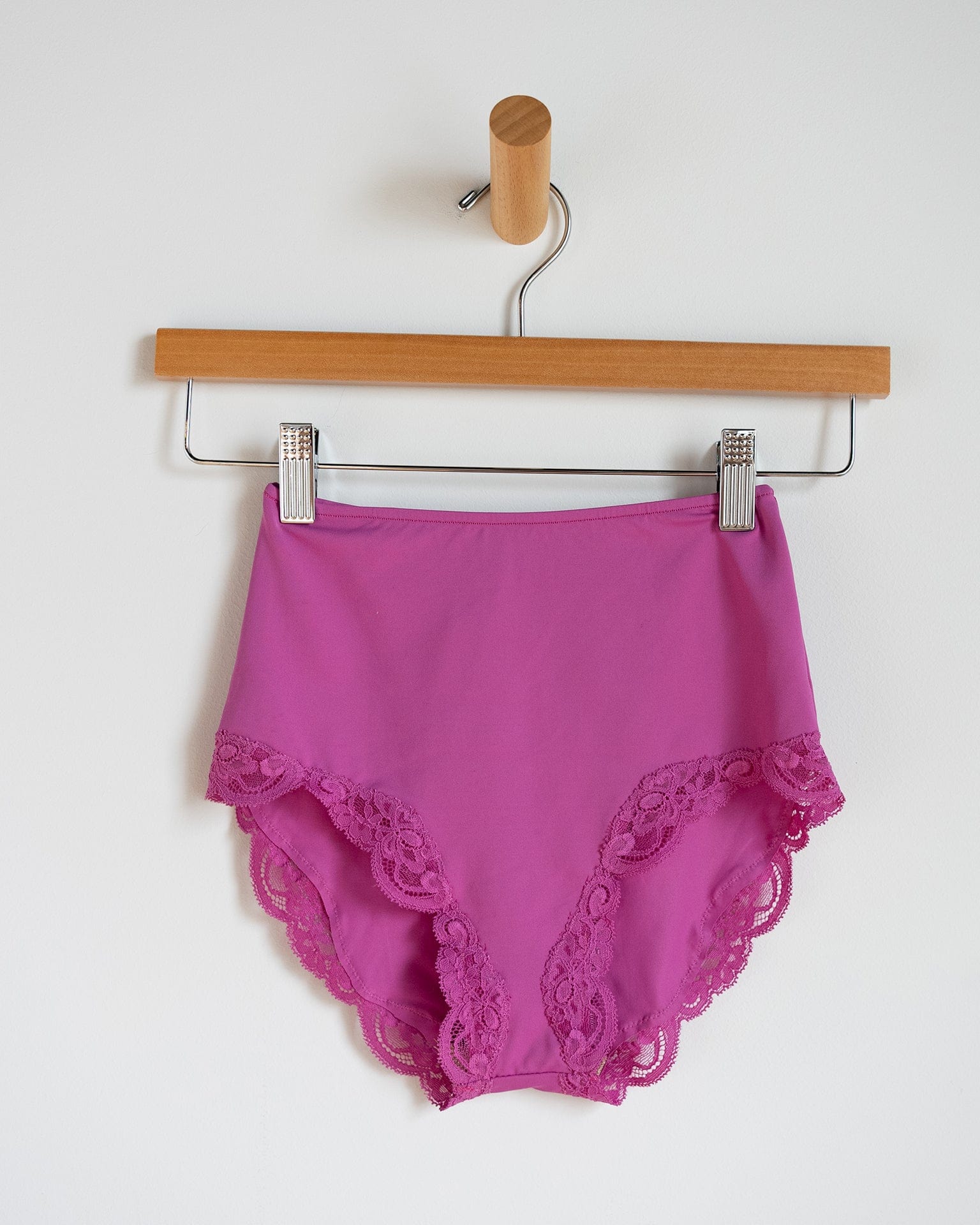 Del w/ Lace High Cut Brief in Wild Rose