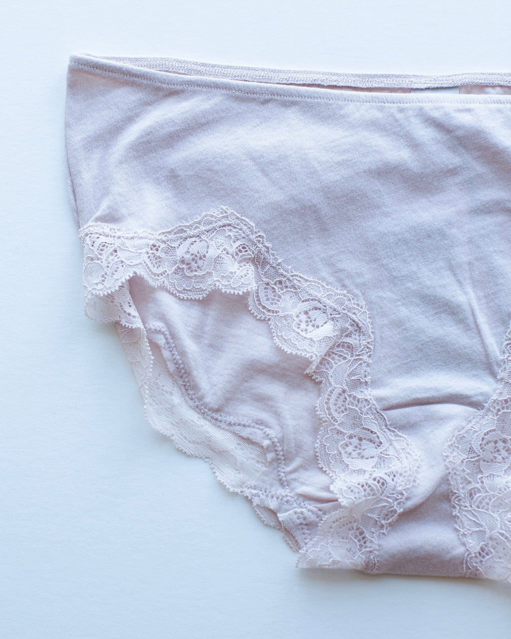 Org Cttn w/ Lace Hipster in Bone
