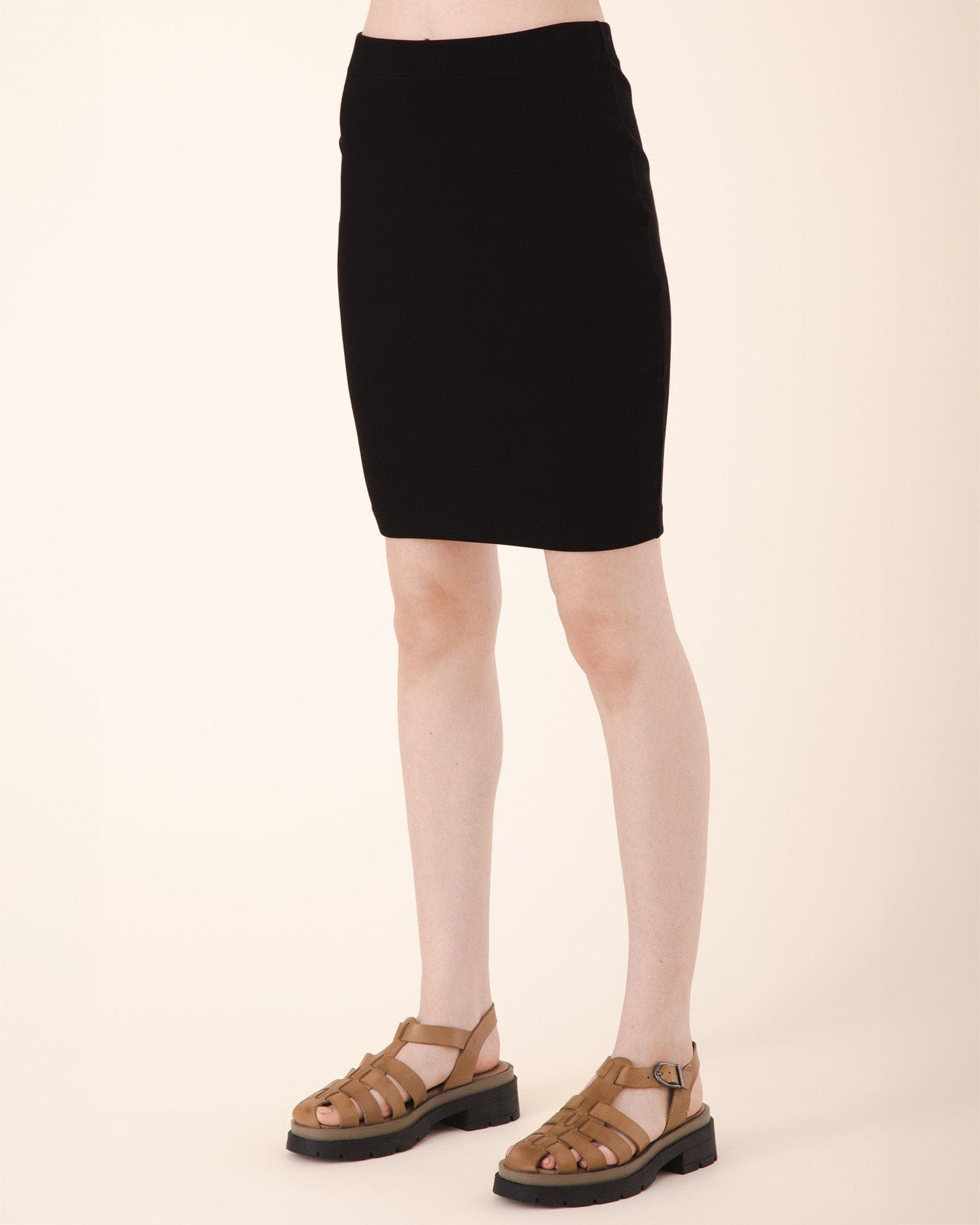 Trim Skirt in Black