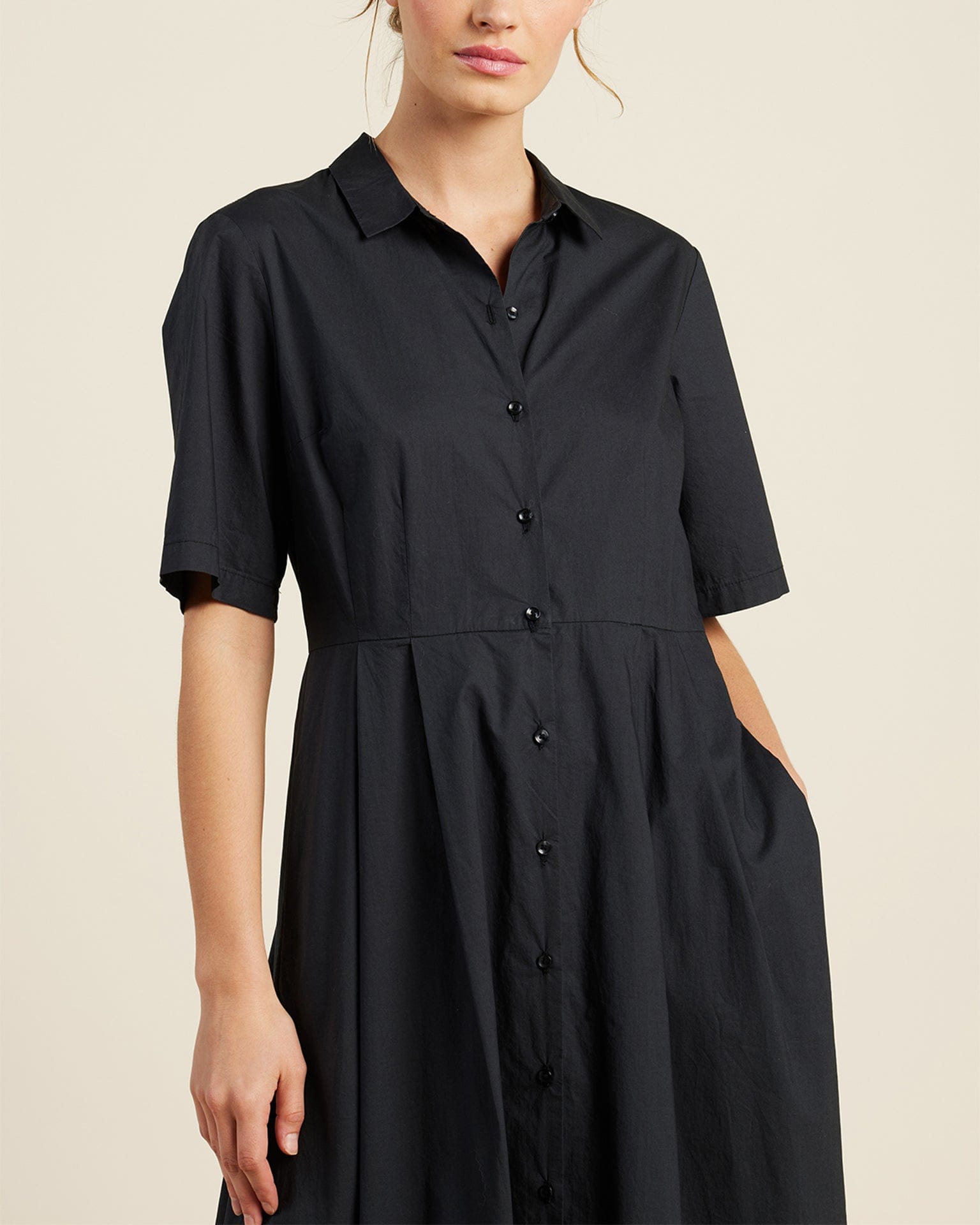 Aster Dress in Black