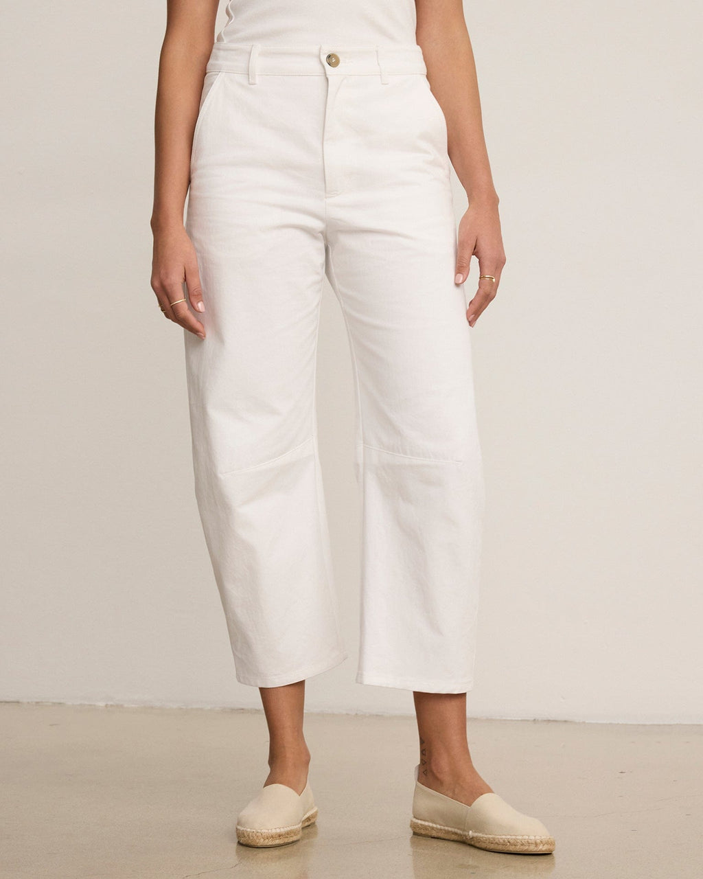 Alexis Barrel Leg Pant in White