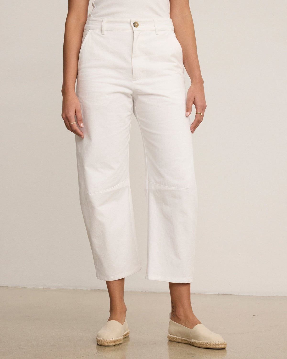 Alexis Barrel Leg Pant in White