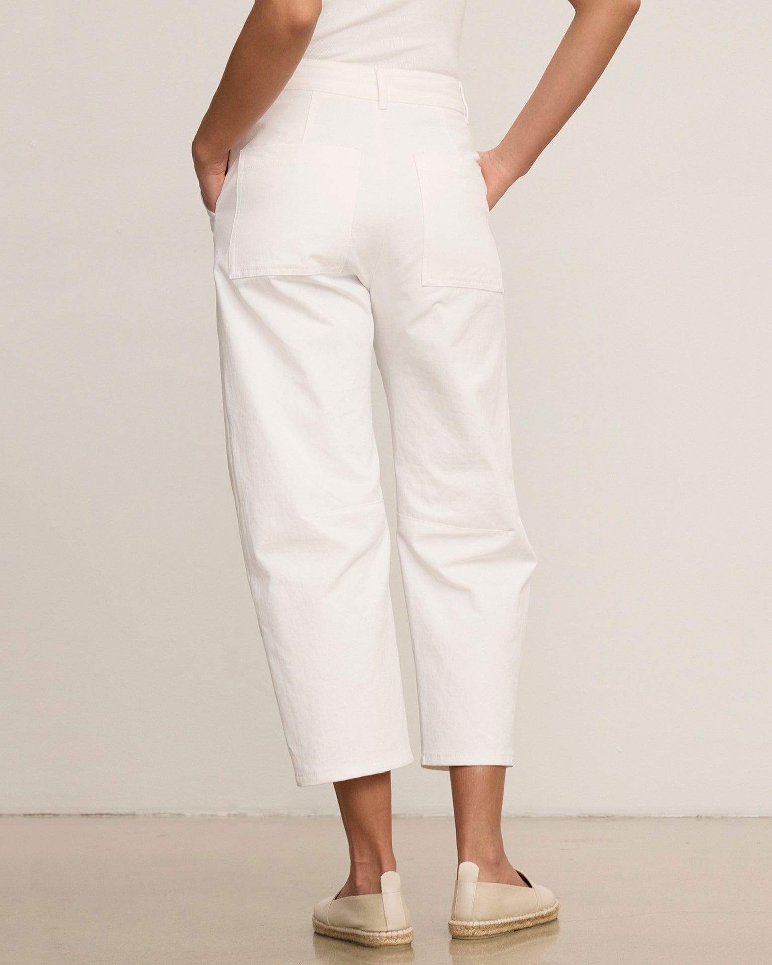 Alexis Barrel Leg Pant in White