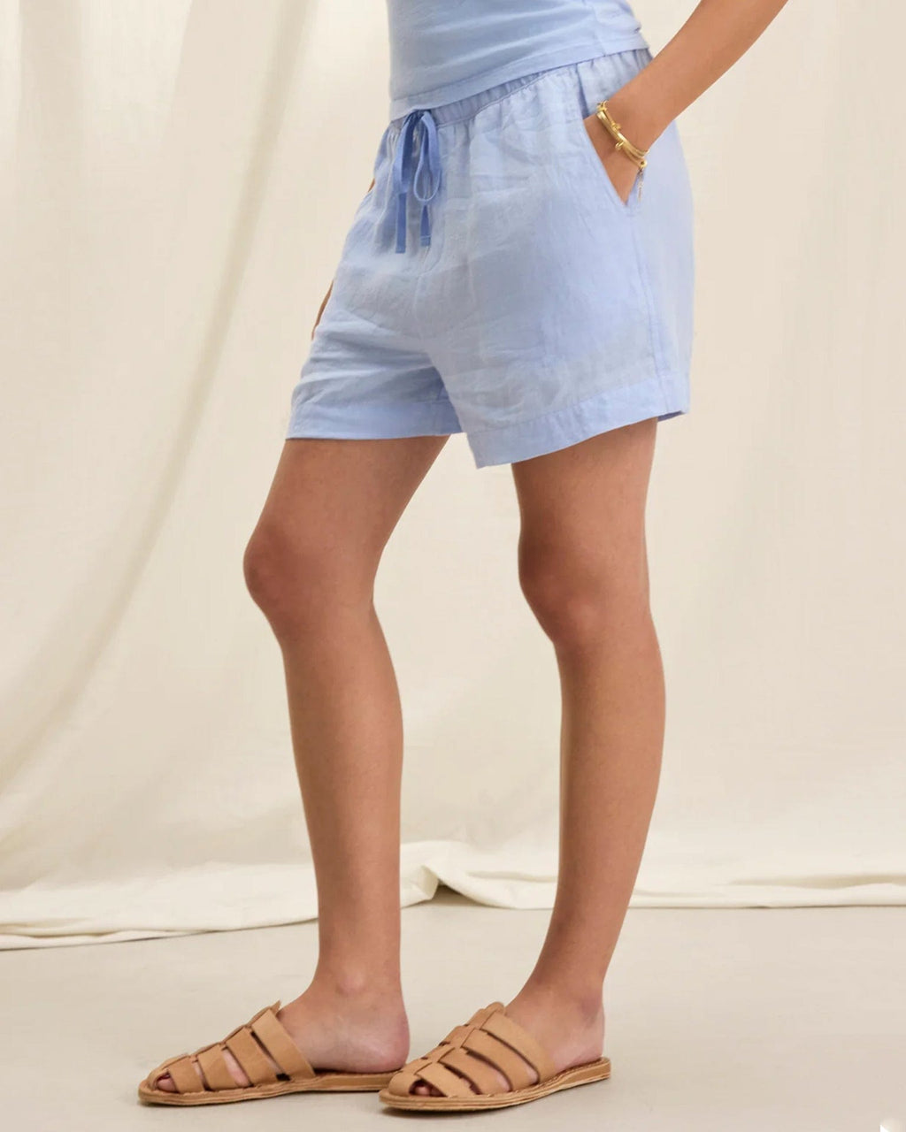 Amber Drawstring Short in Chill