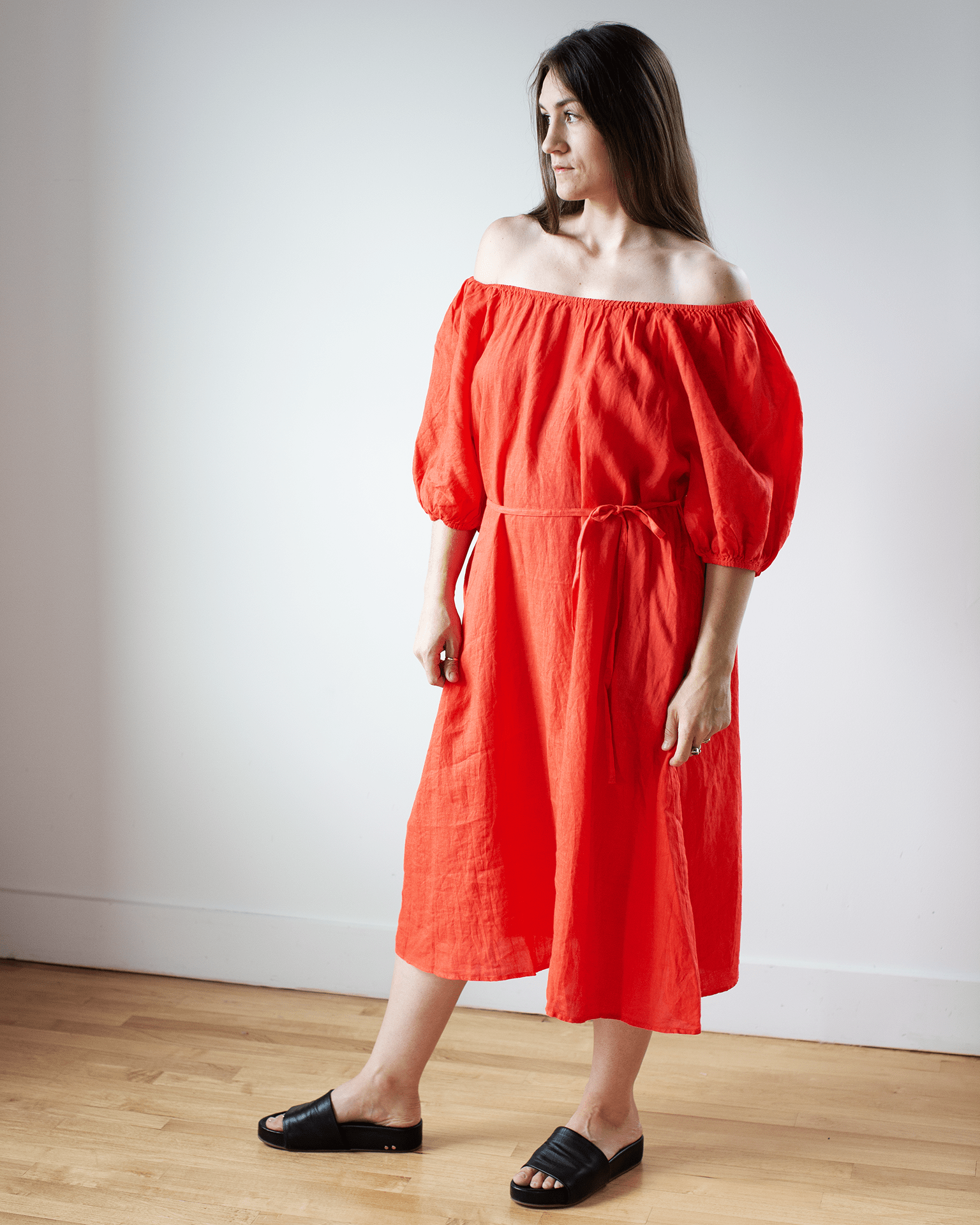Elly Elastic Neck Tea Dress in Crimson