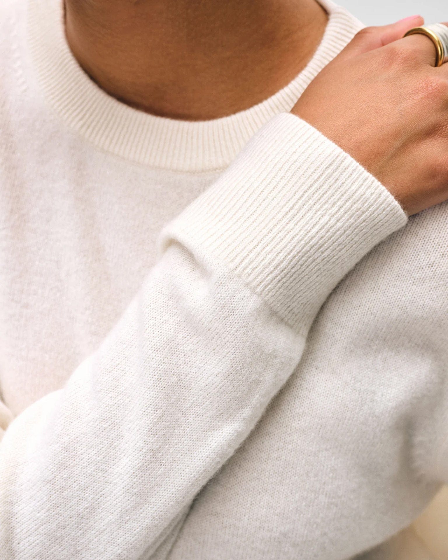 Cashmere Crew in Soft White