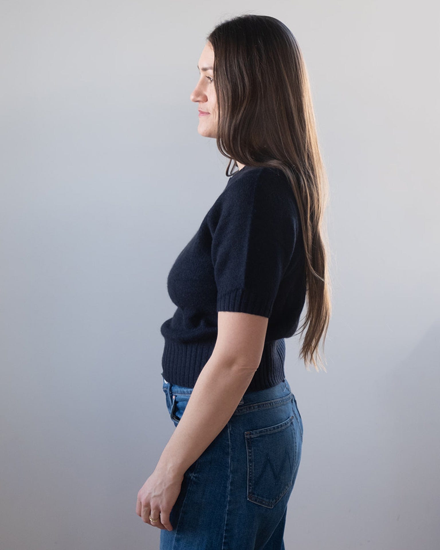 Cashmere Featherweight TShirt in Deep Navy