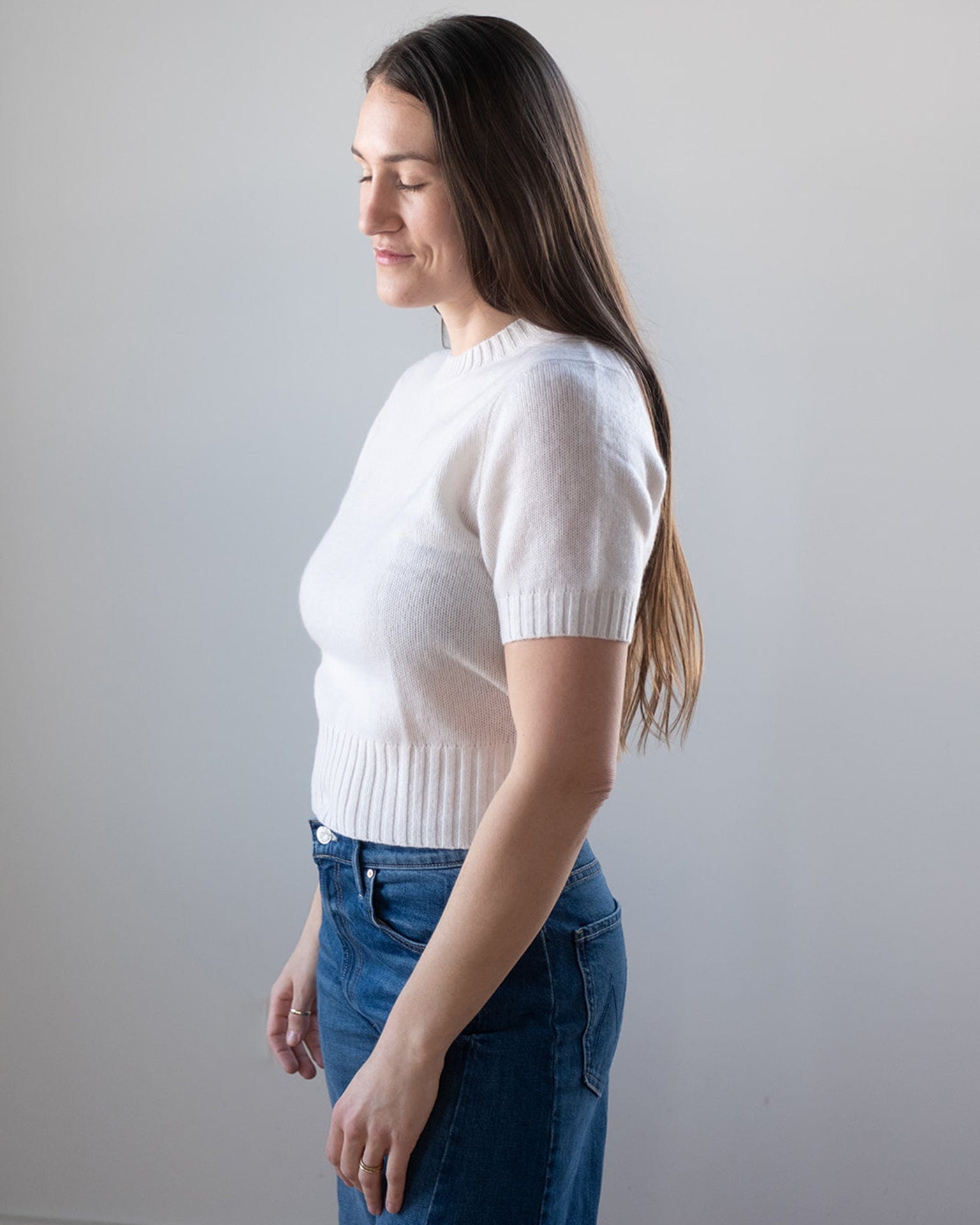 Cashmere Featherweight TShirt in Soft White